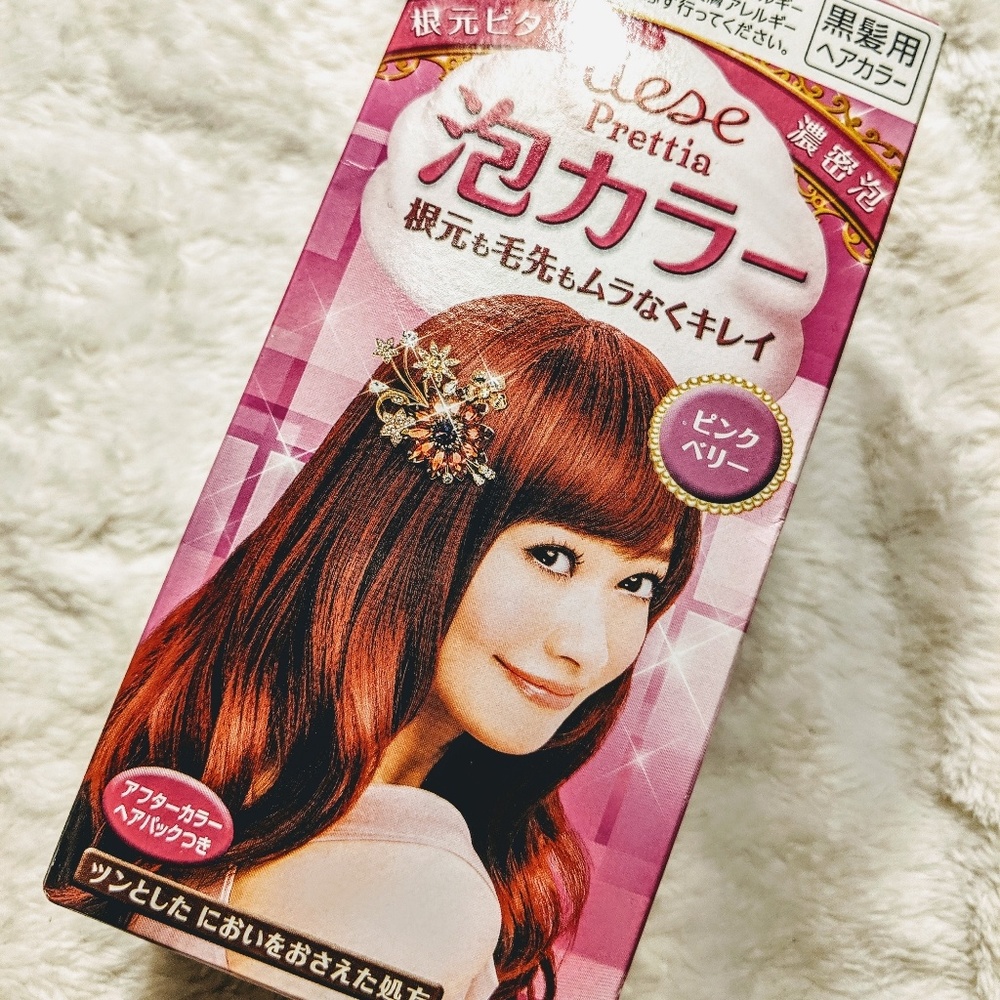 Prettia Japanese Hair Dye / Pink Berry